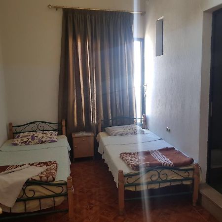 Jammal Hotel Baalbeck Ngoại thất bức ảnh