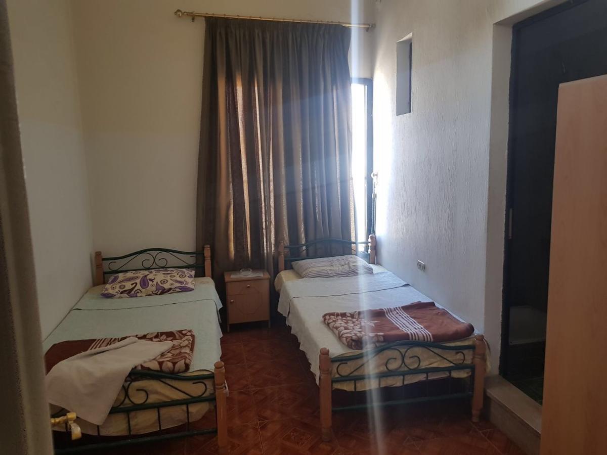 Jammal Hotel Baalbeck Ngoại thất bức ảnh
